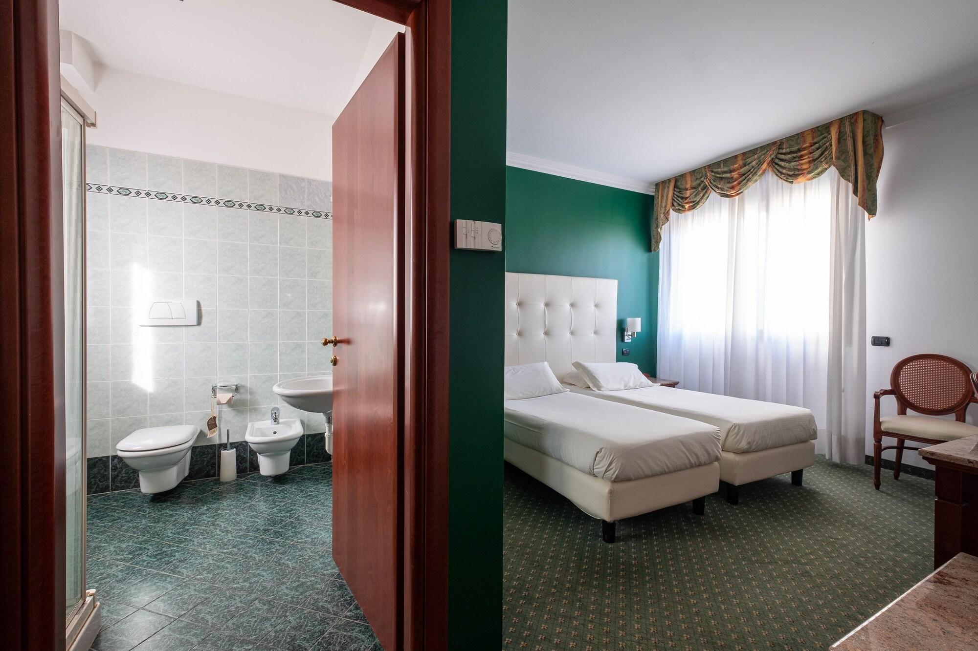 Hotel La Torretta Bollate Eksteriør bilde