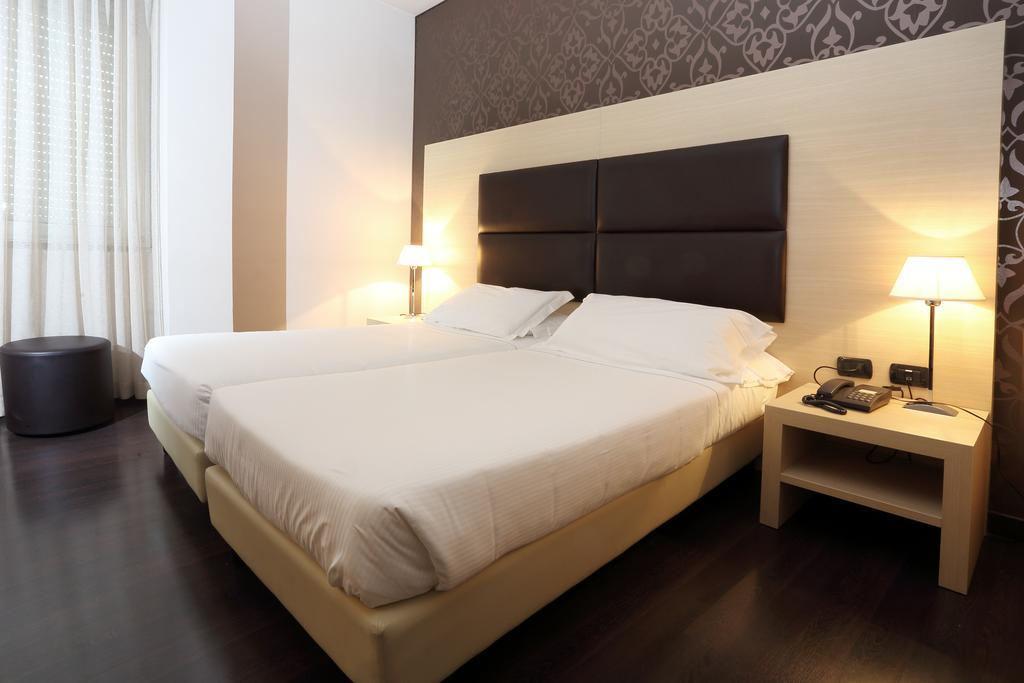 Hotel La Torretta Bollate Eksteriør bilde