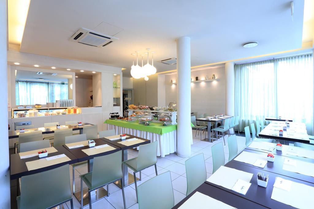 Hotel La Torretta Bollate Eksteriør bilde