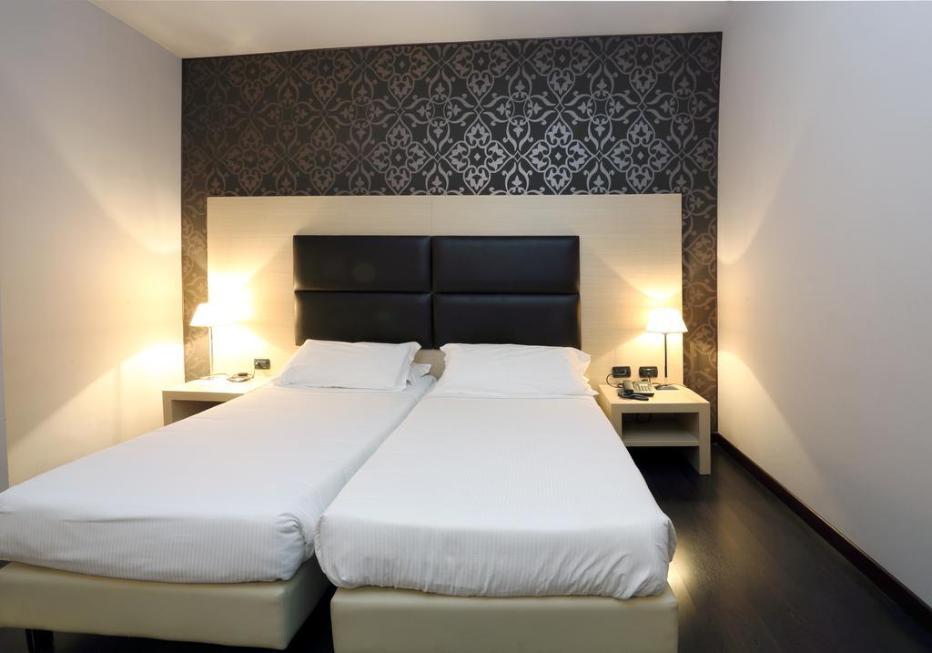 Hotel La Torretta Bollate Eksteriør bilde
