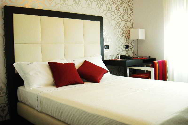Hotel La Torretta Bollate Eksteriør bilde