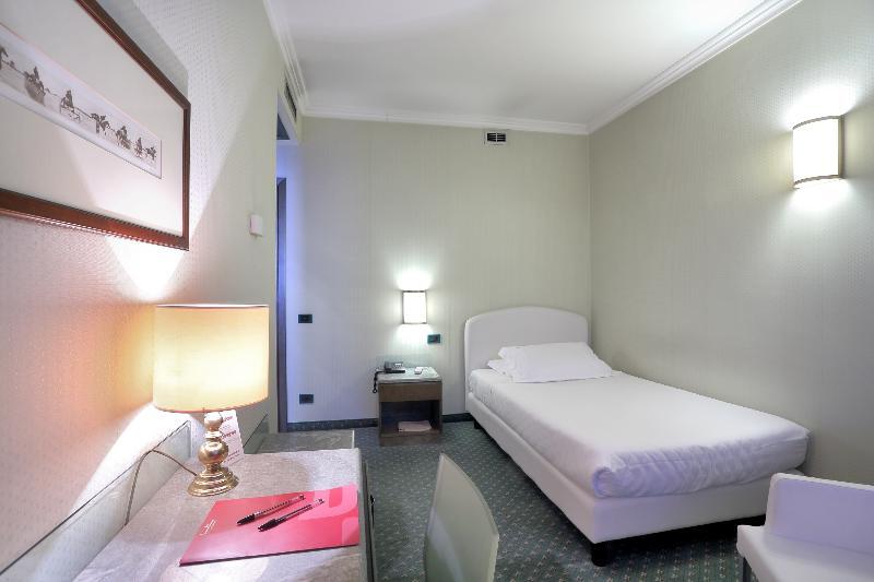 Hotel La Torretta Bollate Eksteriør bilde